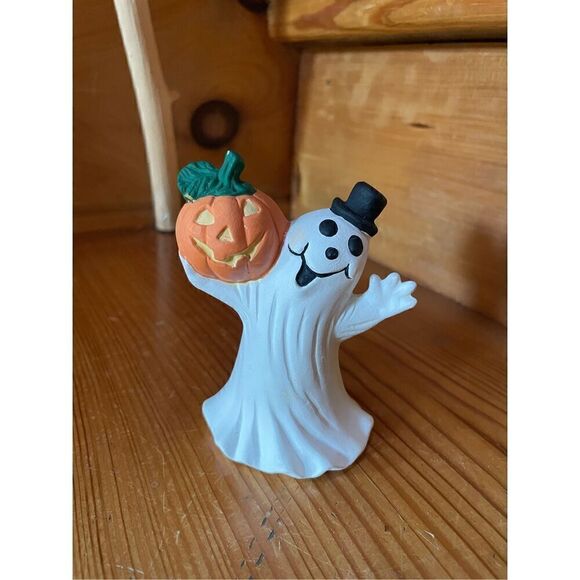 3.5” Vintage Ceramic Ghost Holding Pumpkin - Picture 1 of 4